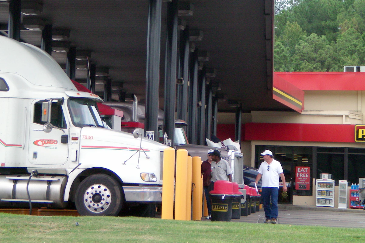 Independents worry fuel prices will keep rising - Vimarsana News