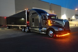 Paul Yoder Kwt660