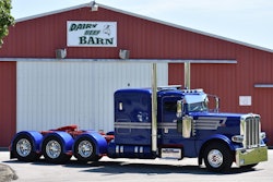 Aaron Walters' 2019 Peterbilt 389