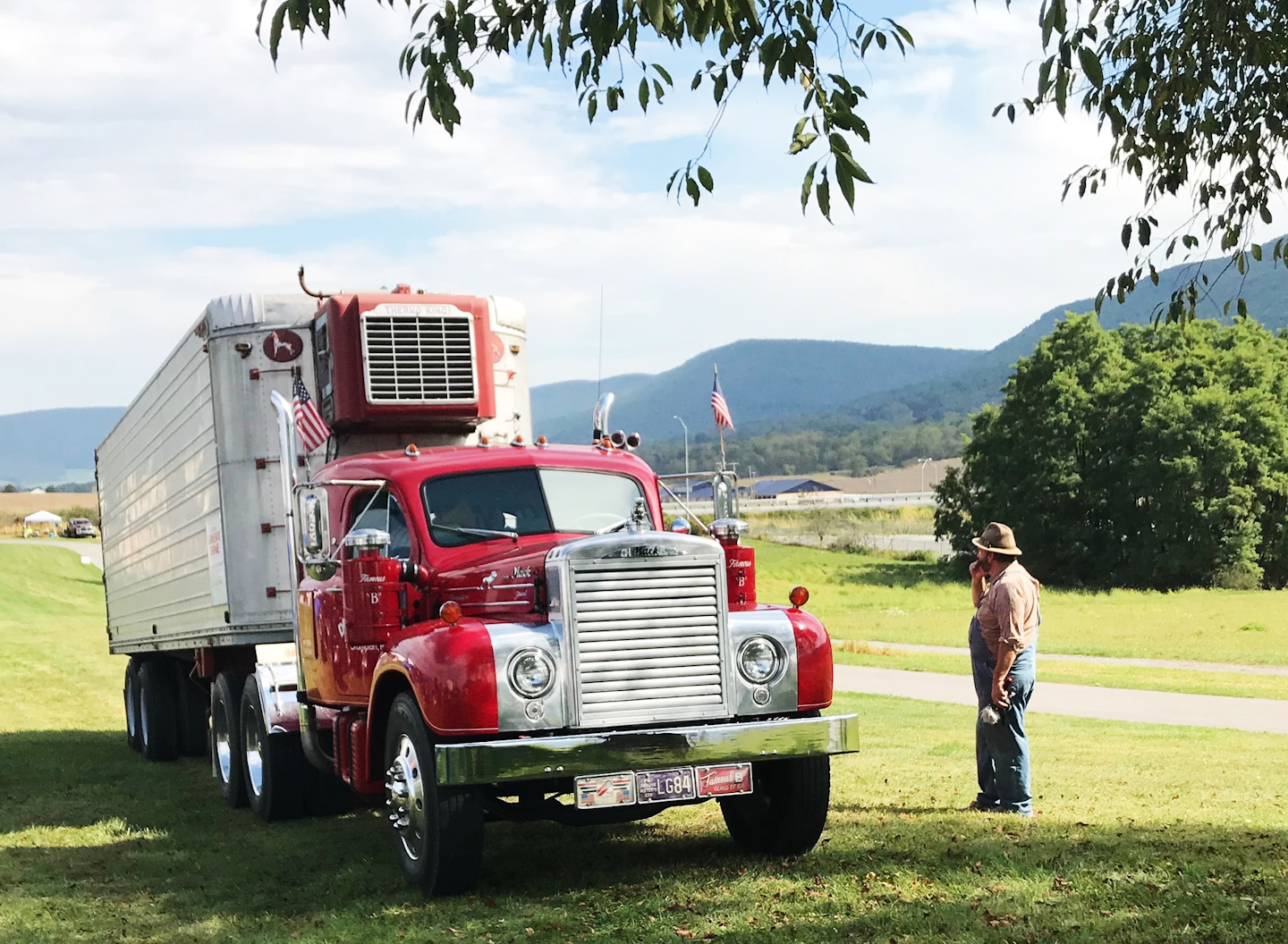 Catch more views of Pentz' 1956 Mack B61 and '55 Great Dane reefer via the video above. Or watch it at Overdrive's Youtube channel.
