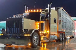 Dustin Schier's 2015 Peterbilt 389