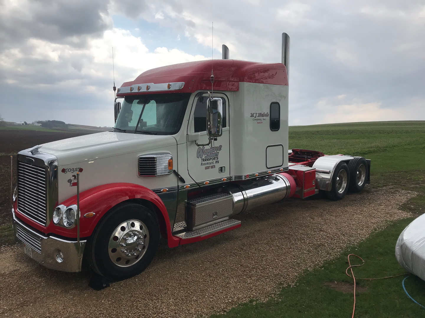 Mike Nichols, the owner of this 2020 Freightliner Coronado, 'Lesa Marie III,' is competing in the Working Bobtail, 2009 & Newer category.