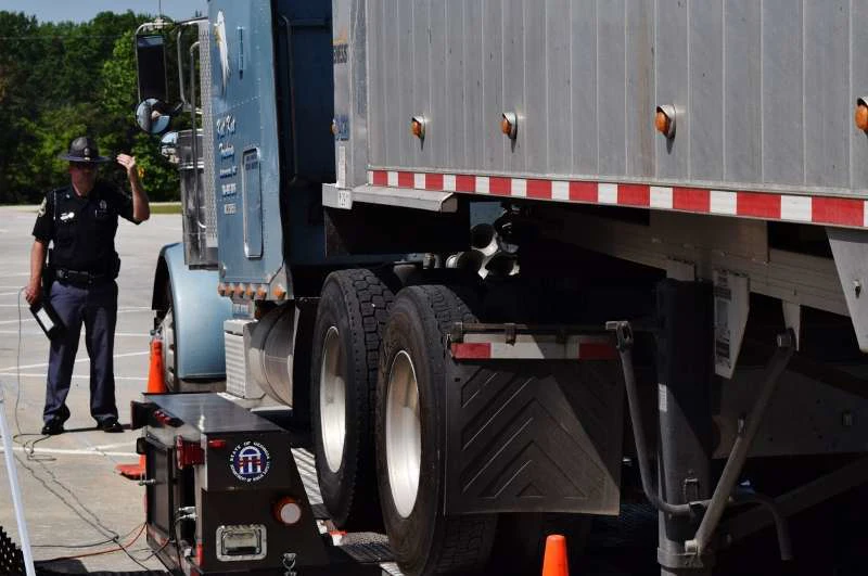 Brake Safety Day results in 1,100+ out-of-service orders - Vimarsana News