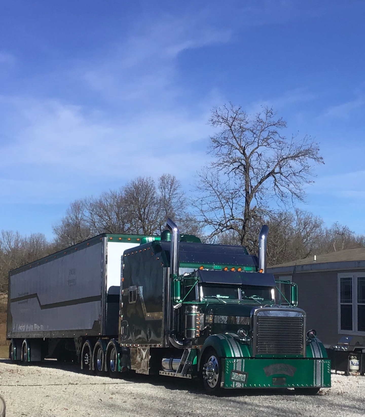 Daniel and Phyllis Snow, with their1996 Freightliner Classic XL, “The Goose,' are competing in the Antique, Interior and Working Combo 2000 & Older categories.