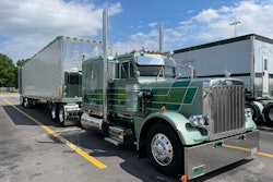 1986 Peterbilt 359