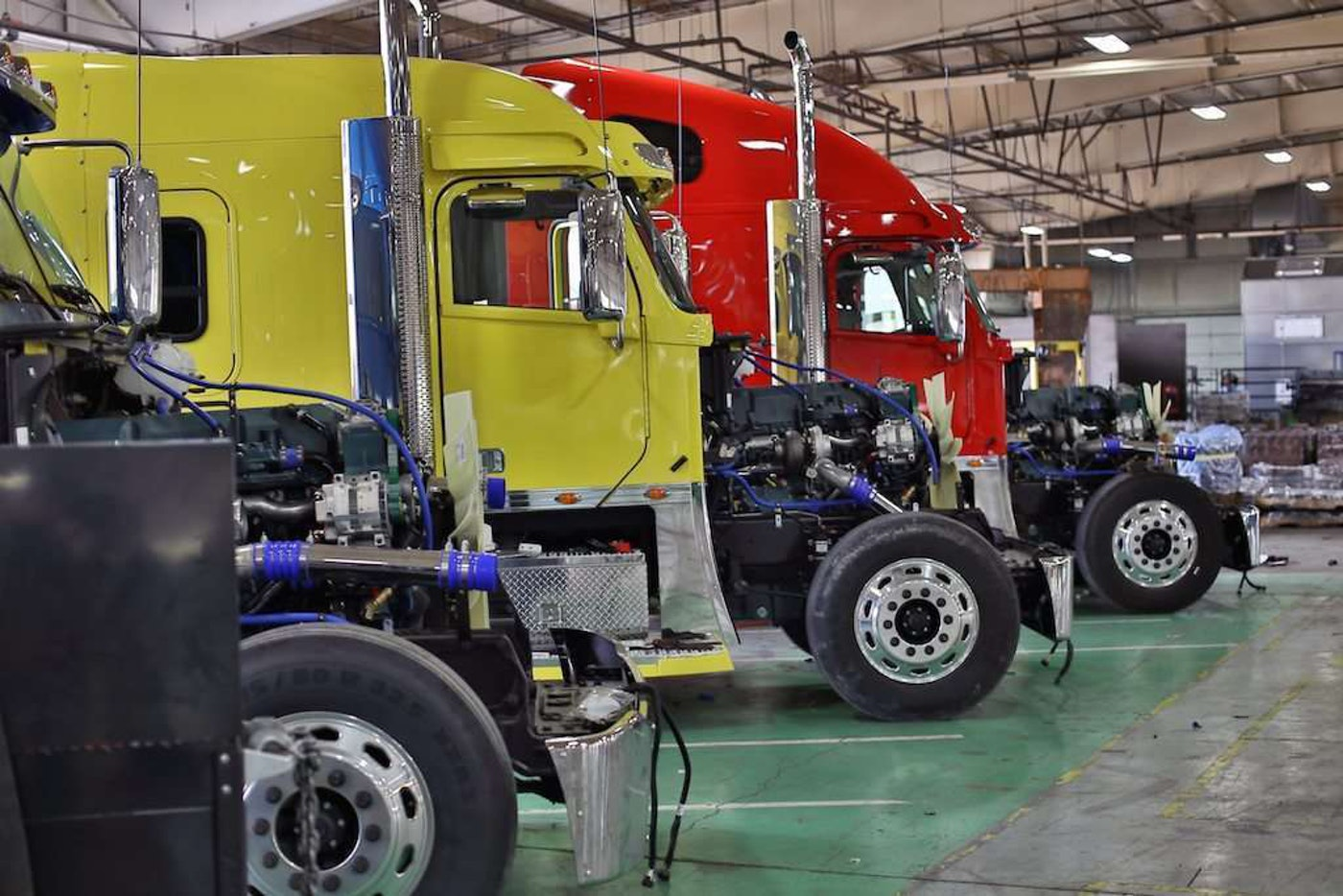 Glider Kit Freightliner