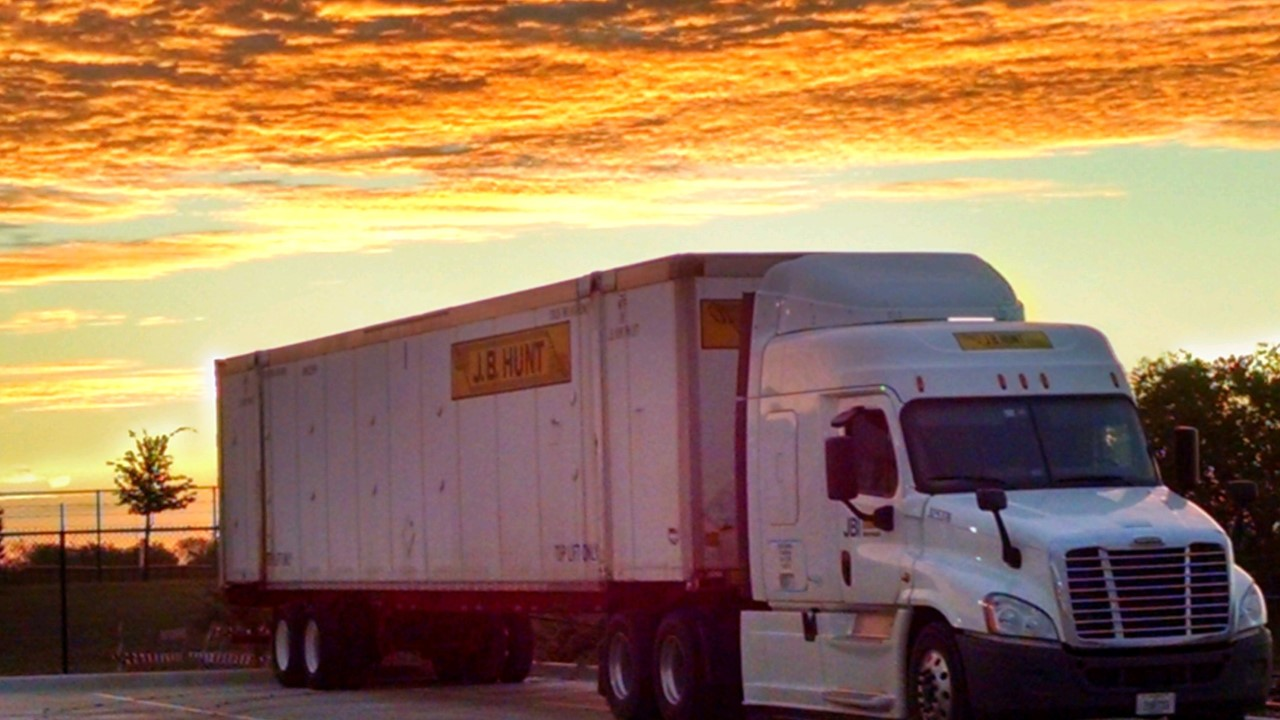 JB hunt semi truck