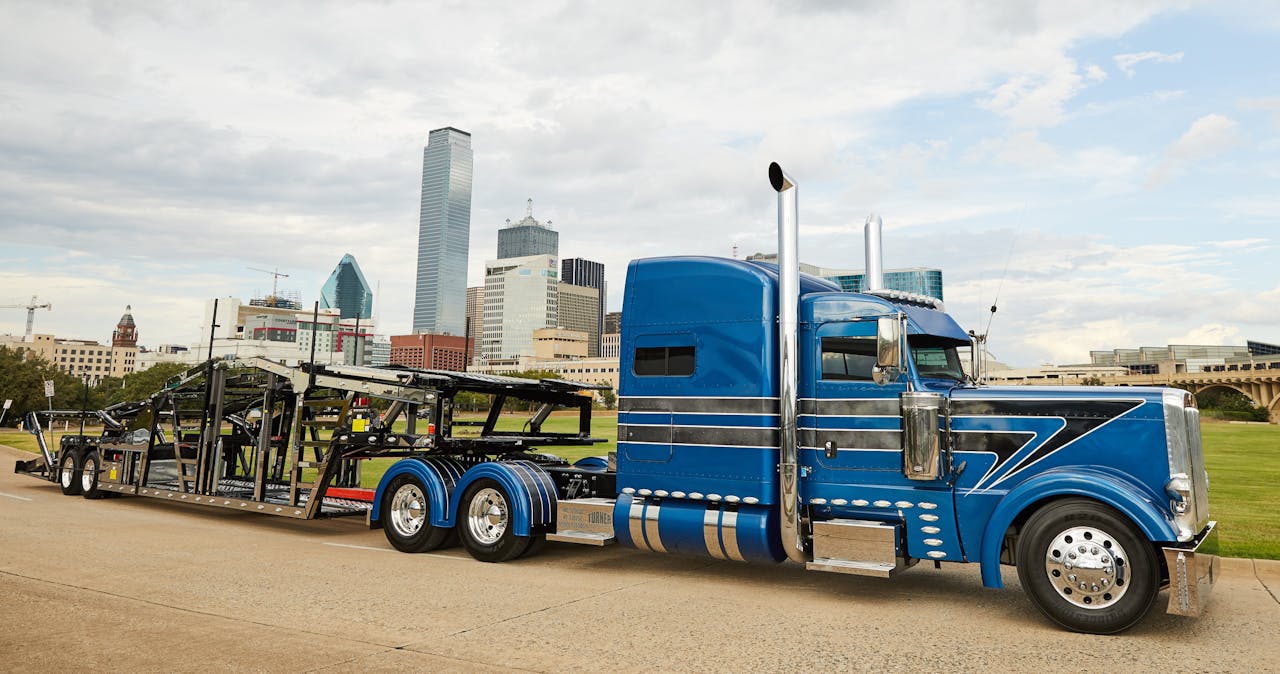 Eric Turner's 2015 Peterbilt 389 and eight-car Wally-Mo trailer