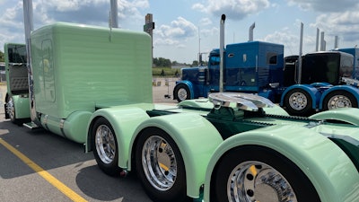 Rear view of Equipment Express' 2007 Peterbilt 379