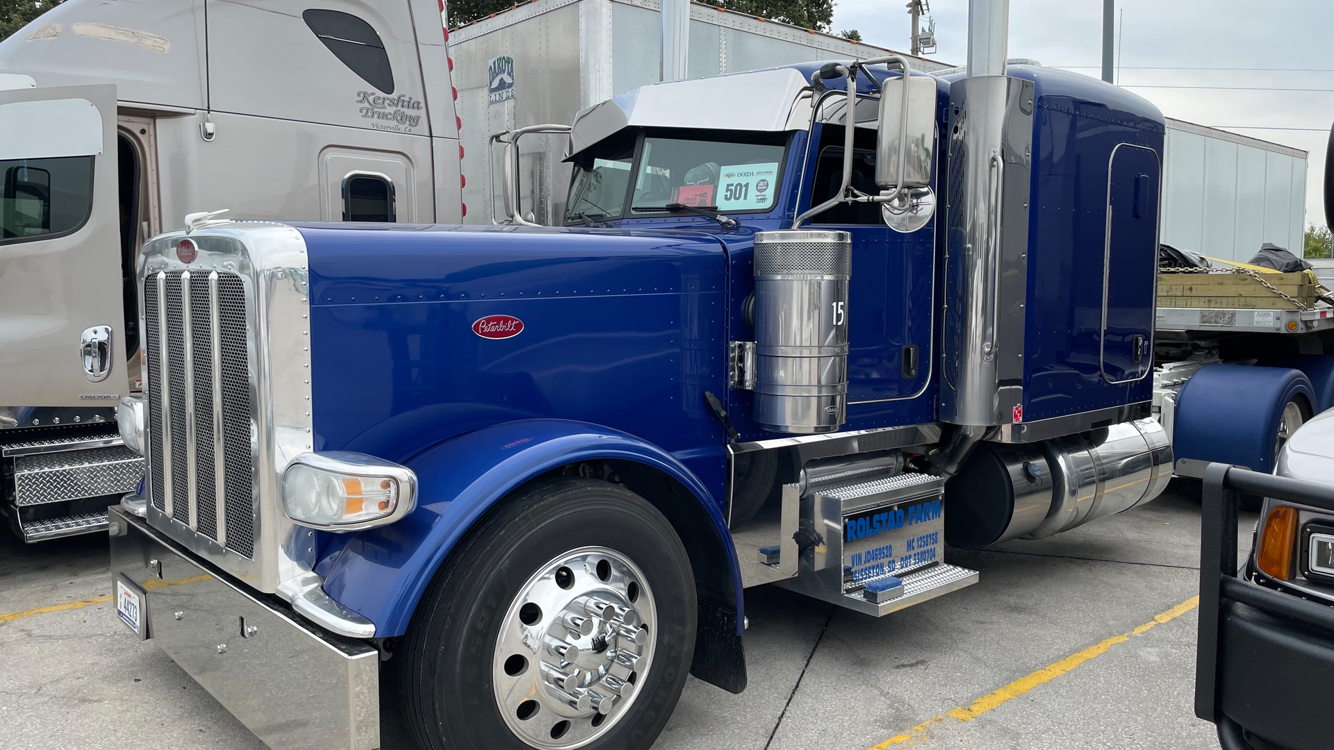 Deven Davis' Peterbilt 389