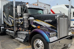 Billy Lee's 2000 Kenworth W900L