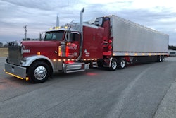 Phil Arrington's 1994 Freightliner Classic
