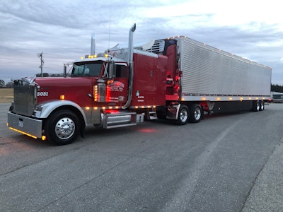 Phil Arrington's 1994 Freightliner Classic