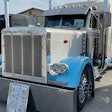 Brandon Davis' 1994 Peterbilt 379