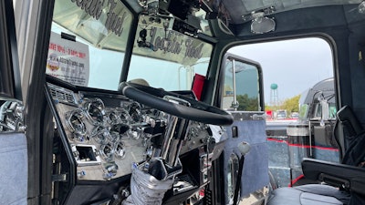 Interior of Brandon Davis' 1994 Peterbilt 379