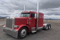 Jim Treasure's 1987 Peterbilt 379