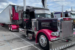 Josh Van Wagoner's 1998 Peterbilt 379