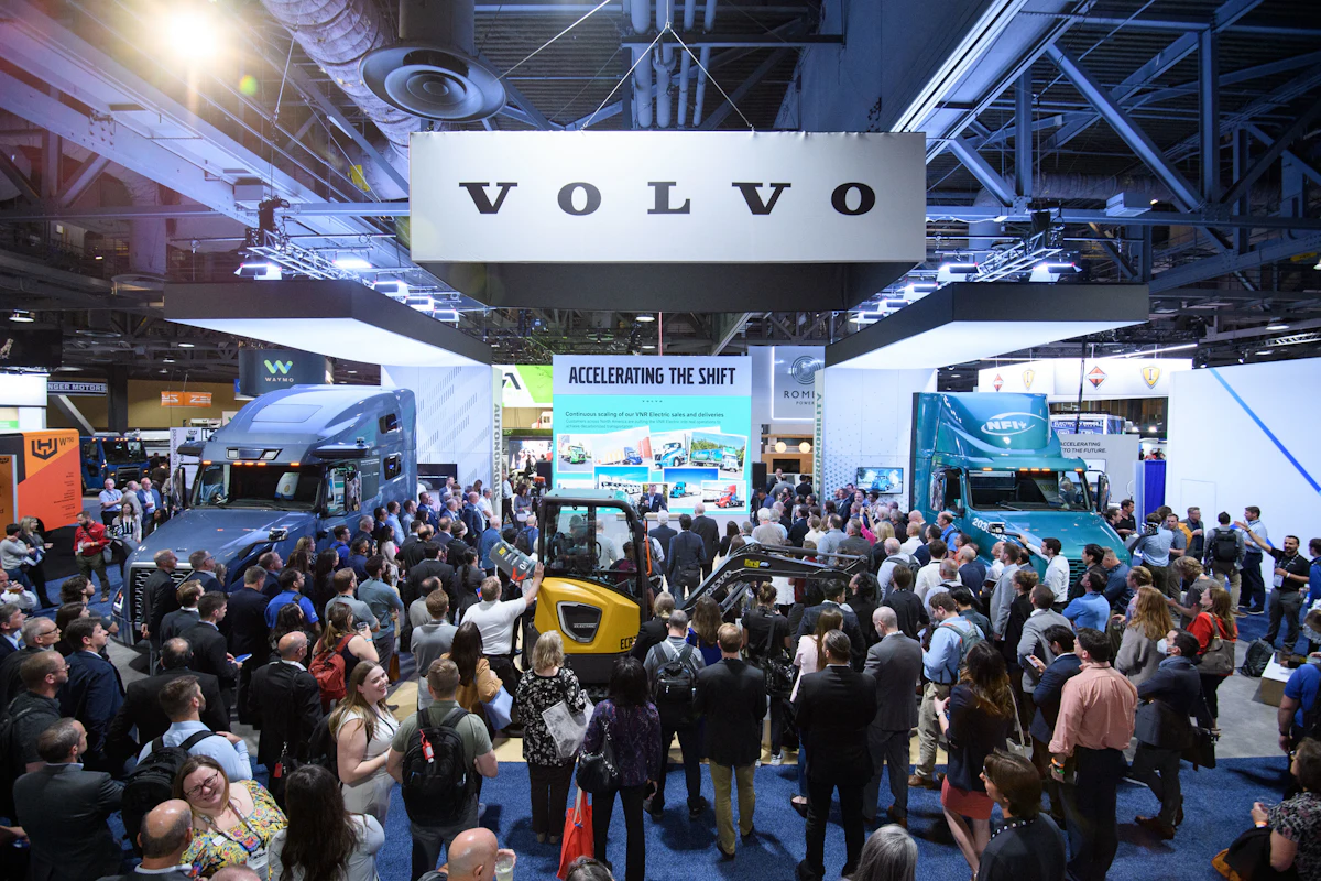 Volvo debuts autonomous diesel truck and all-electric truck - Vimarsana News