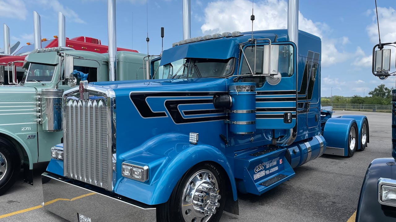 Clayton Driskill's 2018 Kenworth W900L