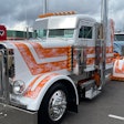 Gary Jones' 1991 Peterbilt 379