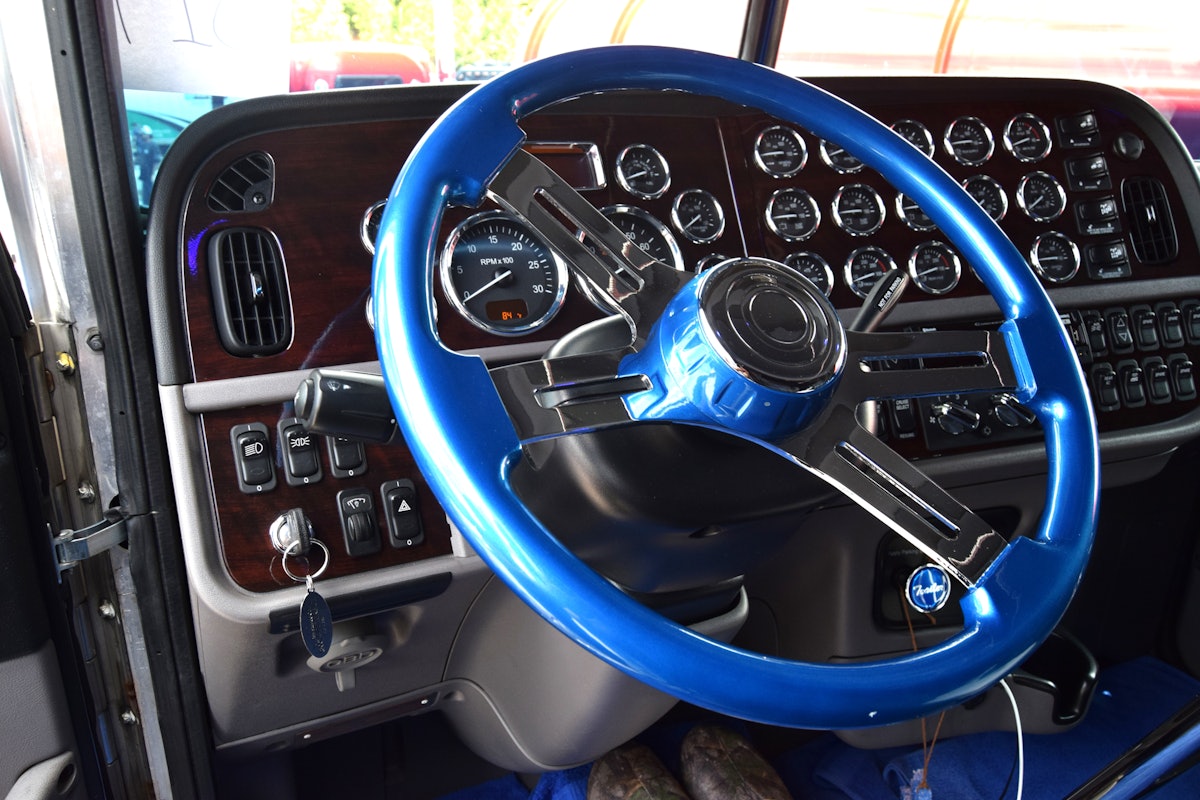 Upgrade Your Transporter Interior: Custom Steering Wheel, Pioneer
