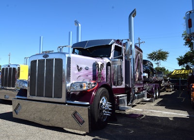 Lil Ray's Transport's underworld-themed Wicked 2015 Peterbilt 389