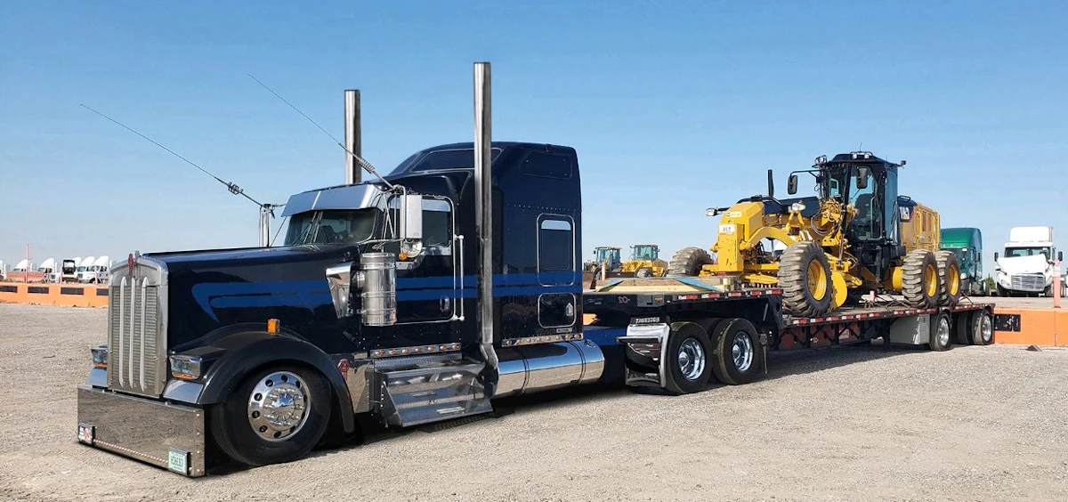John Mercier's 2005 Kenworth W900L - Vimarsana News