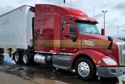 Daniel Simon's 2016 Peterbilt 579