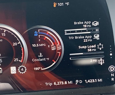 Peterbilt 15-inch driver display