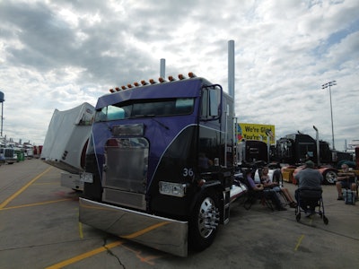 Dylan Badders' 1994 Freightliner