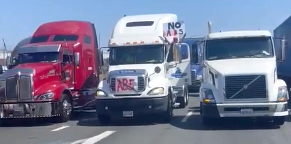 Owner-operator protests over AB 5 underway at California ports - Vimarsana News