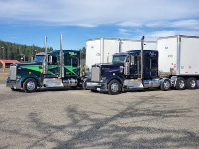 Jae and Brandi Elsbree's pair of 2021 Kenworth W900s