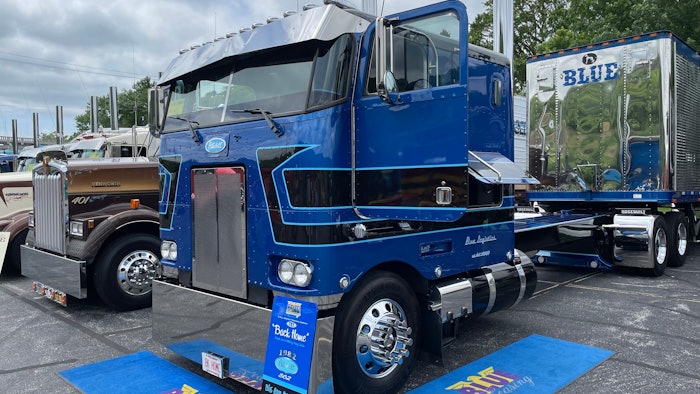 Blue Leasing's 1982 Peterbilt 362 cabover | Overdrive