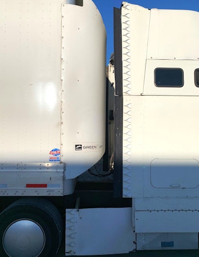gap between Steve Kron's tractor an trailer, with gap fairings on the trailer