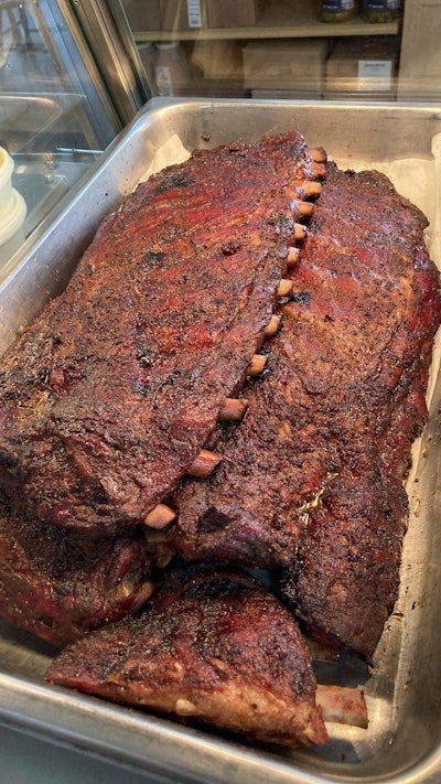 Ribs at Gary Lee's Market in Brunswick, Georgia