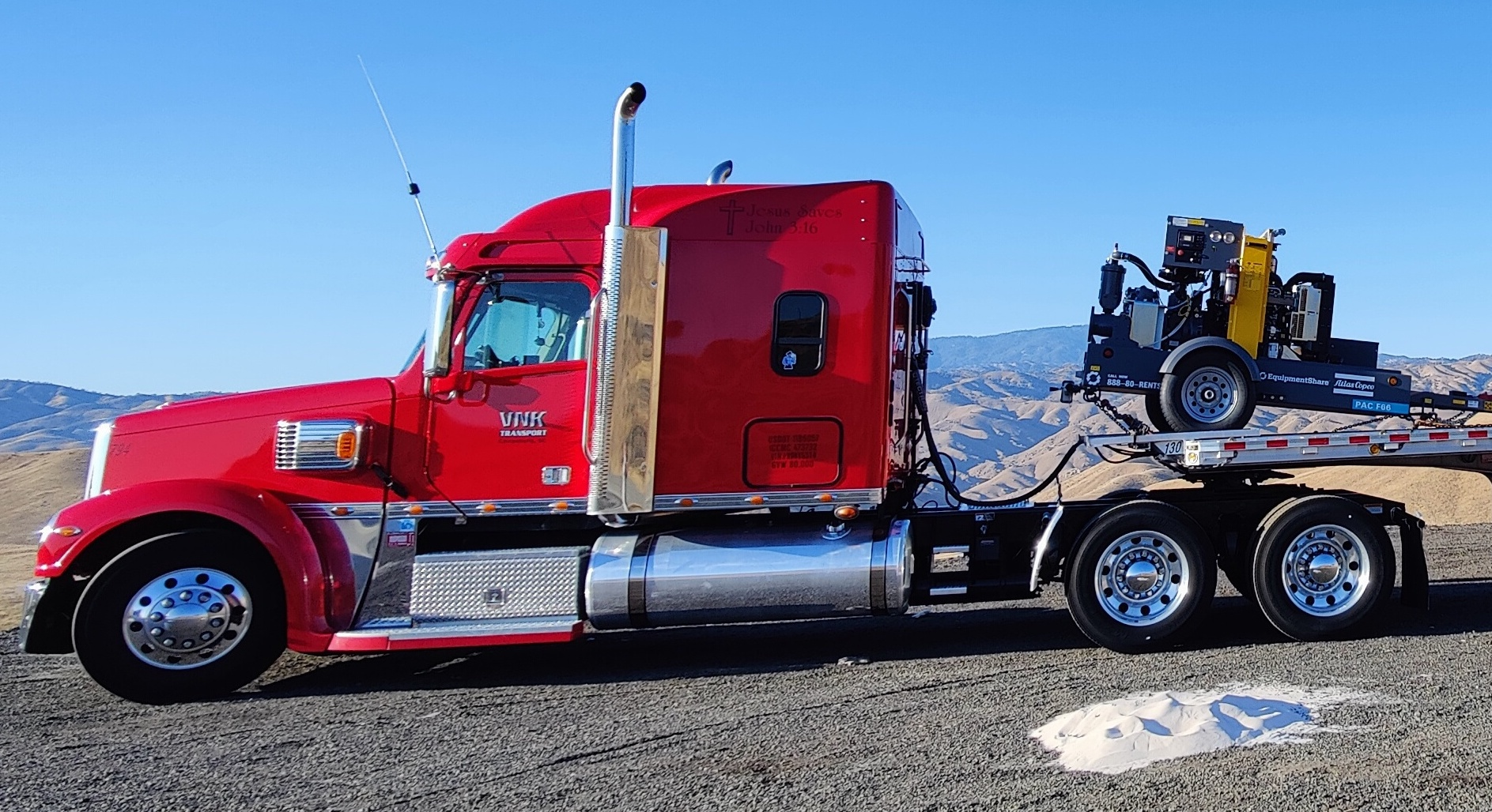William Ankney's 2019 Freightliner Coronado glider