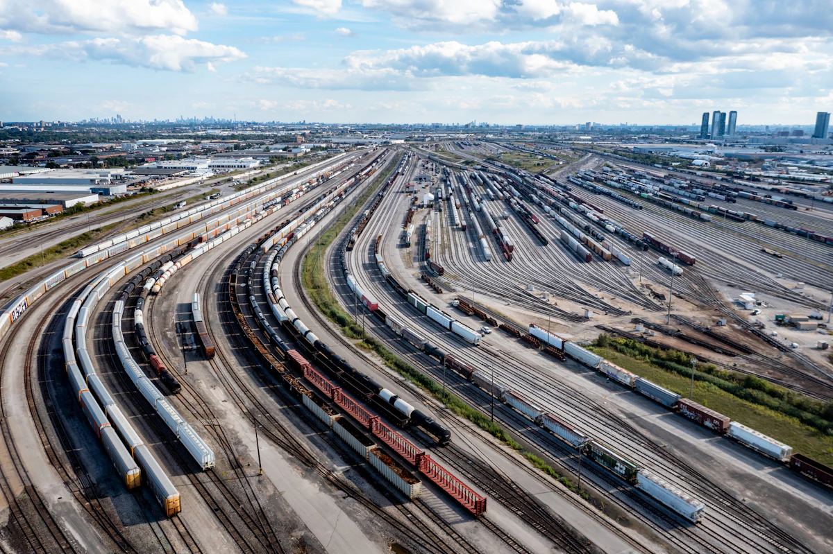 Rail unions agree to deal to prevent strike - Vimarsana News