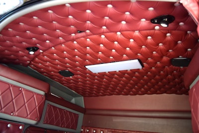 Sleeper rood inside the 2022 Kenworth