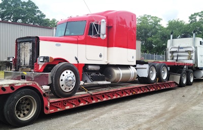 Lee Epling 1999 Peterbilt 379
