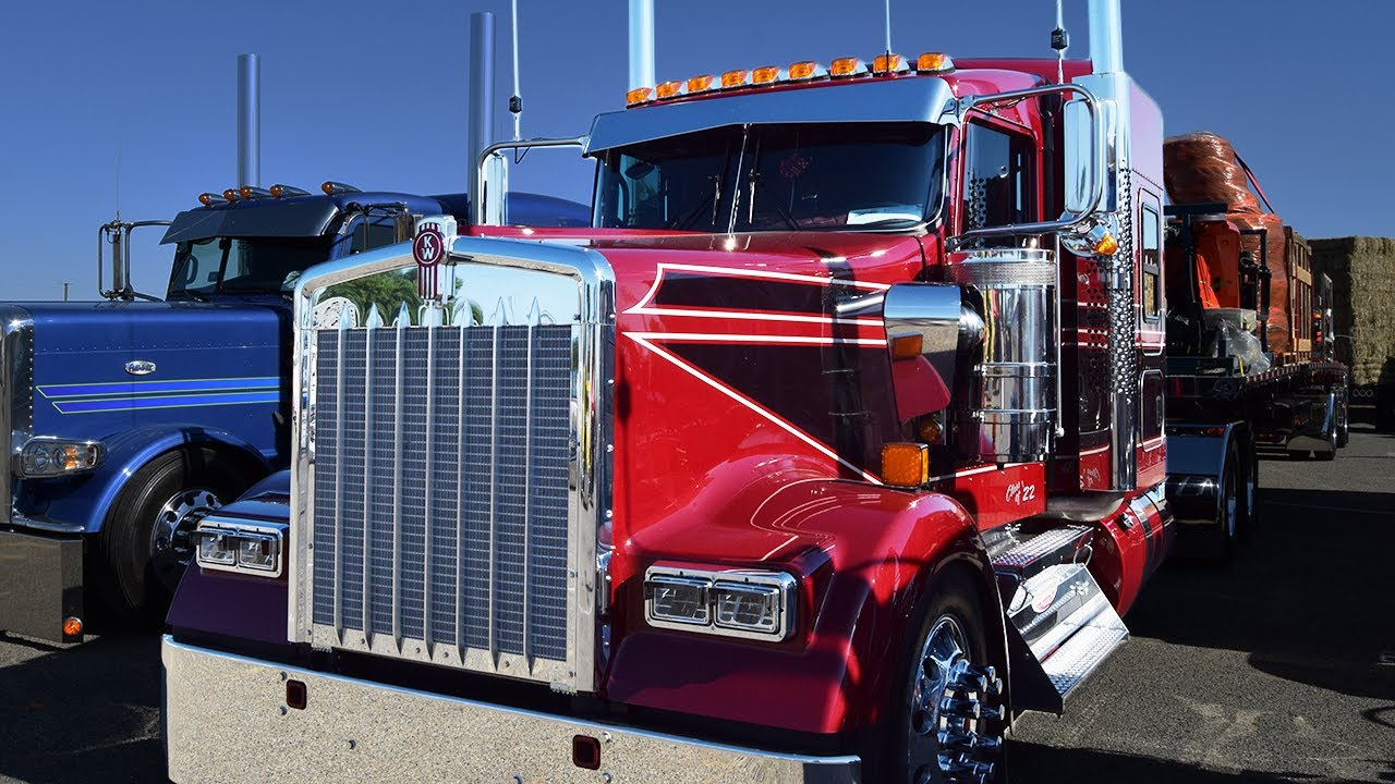 Erik Vaillette's project 2022 Kenworth W900L