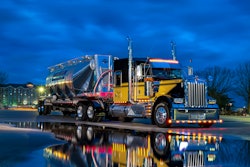 John McCormick's 2021 Kenworth W900L