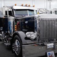 Brandon Burroughs' 2007 Peterbilt 379
