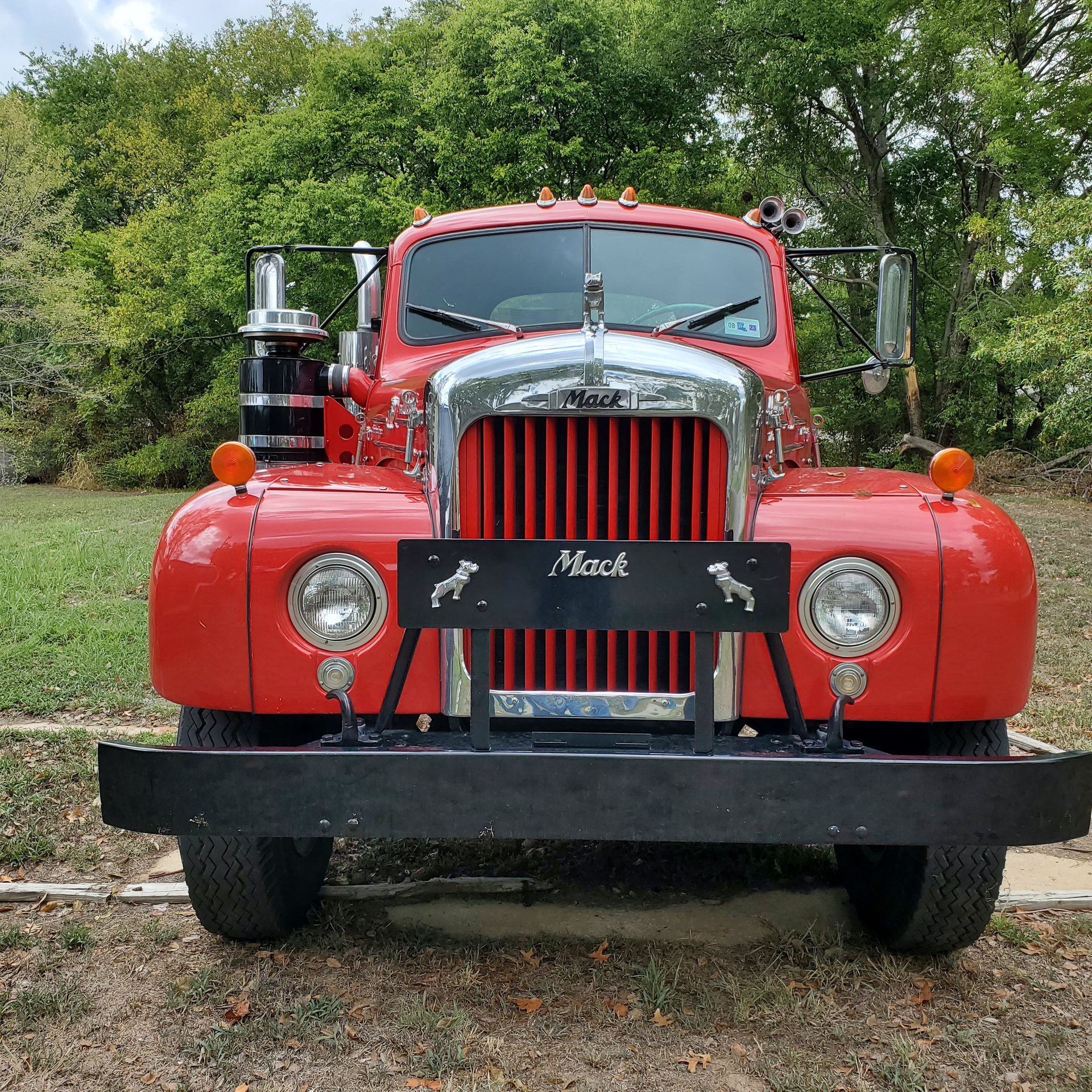 Classic Mack B61 Helping Revive Longtime Trucker Ministry | Overdrive