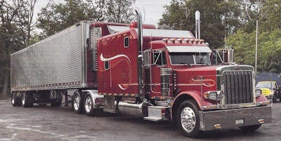 Ben Fisher's 1998 Peterbilt 379