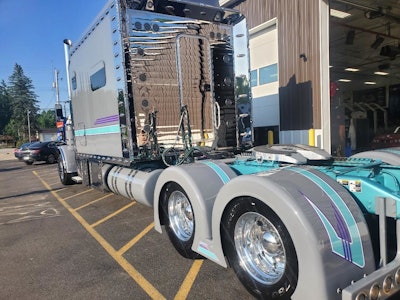 2022 Peterbilt 389, view from driver side rear