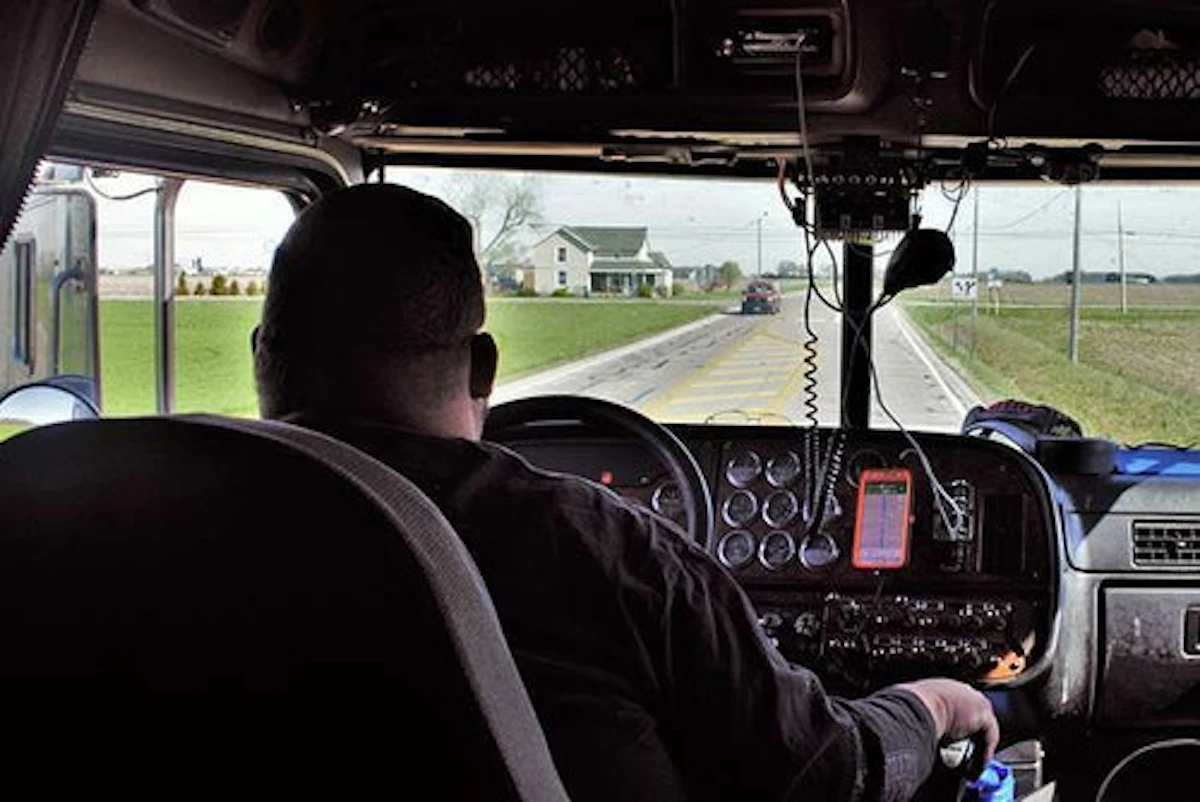 Biden DOL's proposed contractor rule changes hear opposition from trucking - Vimarsana News