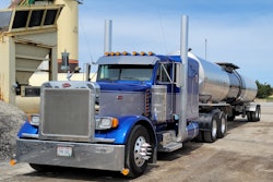 Joe Ferini's 2003 Peterbilt 379