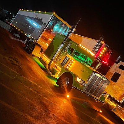 Rob Hallahan's 2022 Peterbilt 389 at night