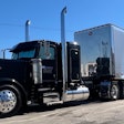 Shomotion's 2011 Peterbilt 389 glider
