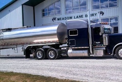 Larry Swisher's 2017 Peterbilt 389